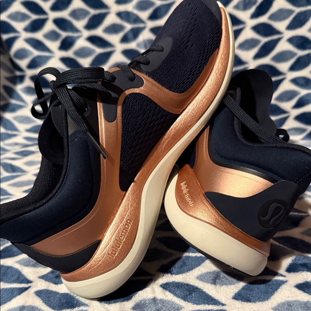 Lululemon Women's Black and Copper Sneakers